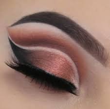 Beautician Riya Pal in Panihati